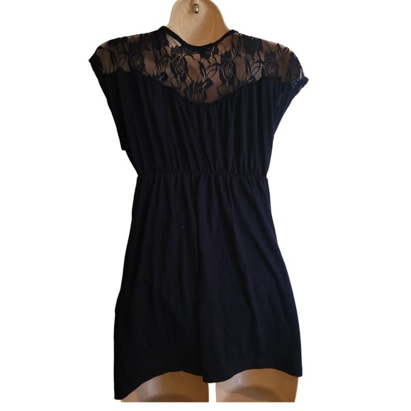 Due Time Maternity Navy Blue Blouse Embellished Neckline Size Medium - Picture 2 of 2